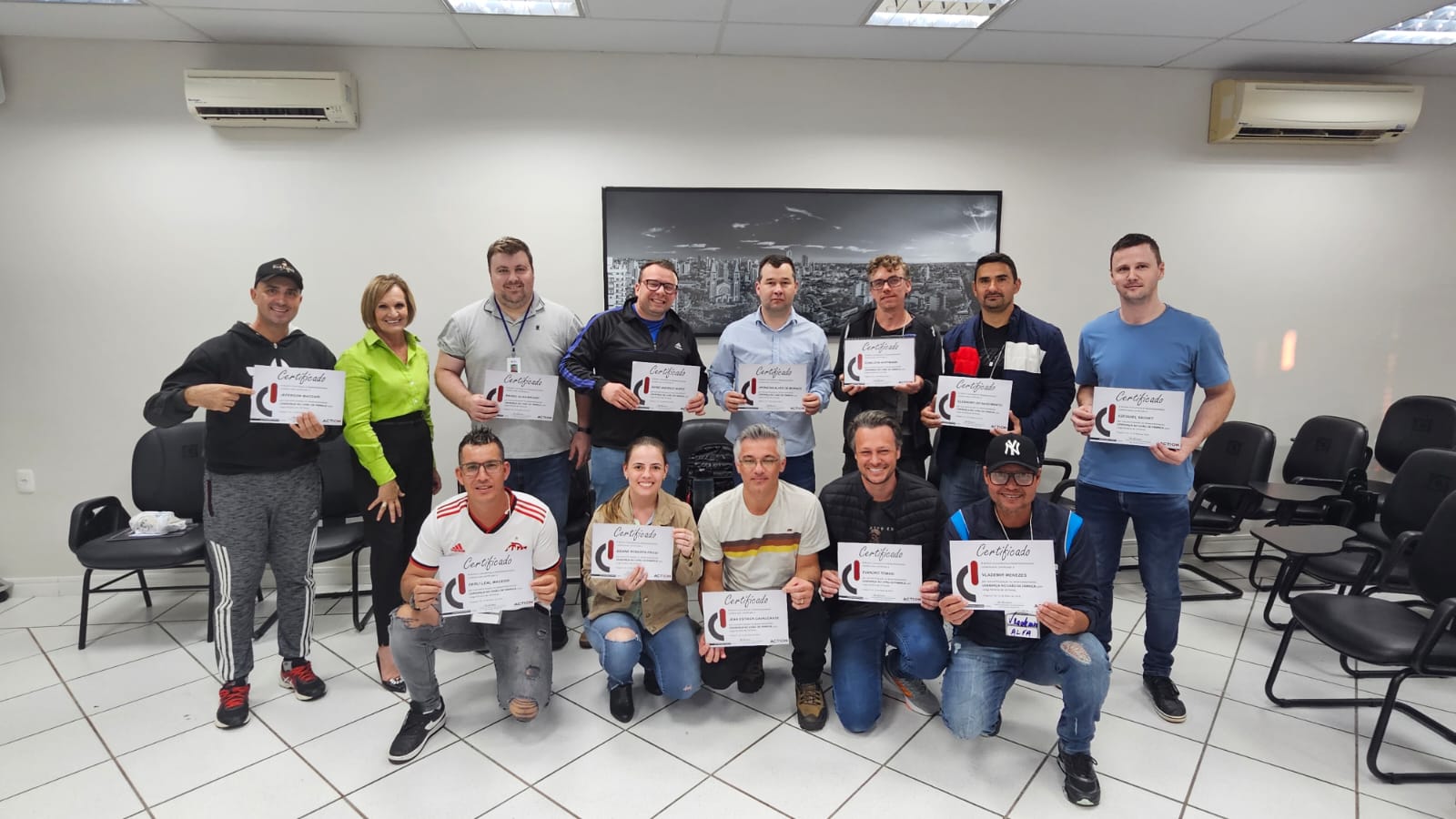 WhatsApp Image 2025-11-12 at 15.20.59 (1)